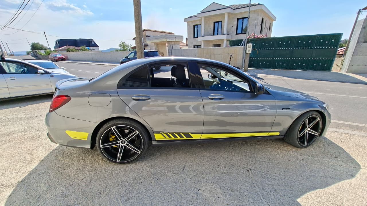 Vehicle Wrapping thumbnail 6